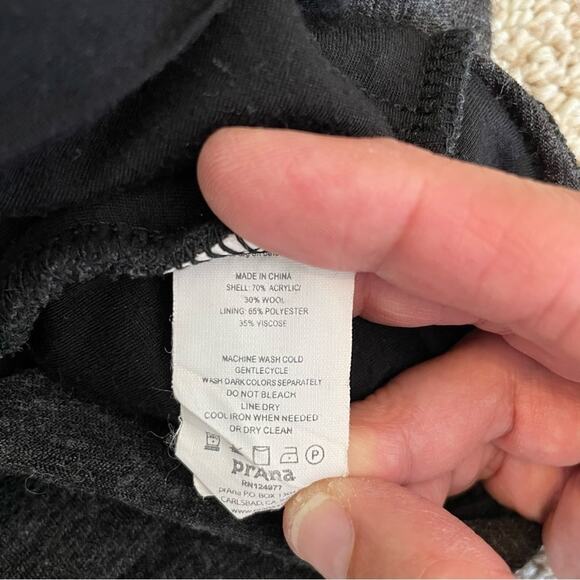 Prana Leah Tiered Skirt Wool Blend Lined Women’s size S Charcoal Gray - Picture 12 of 13